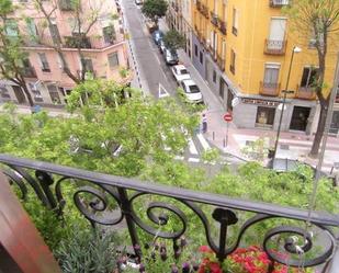 Vista exterior de Apartament de lloguer en  Madrid Capital amb Calefacció