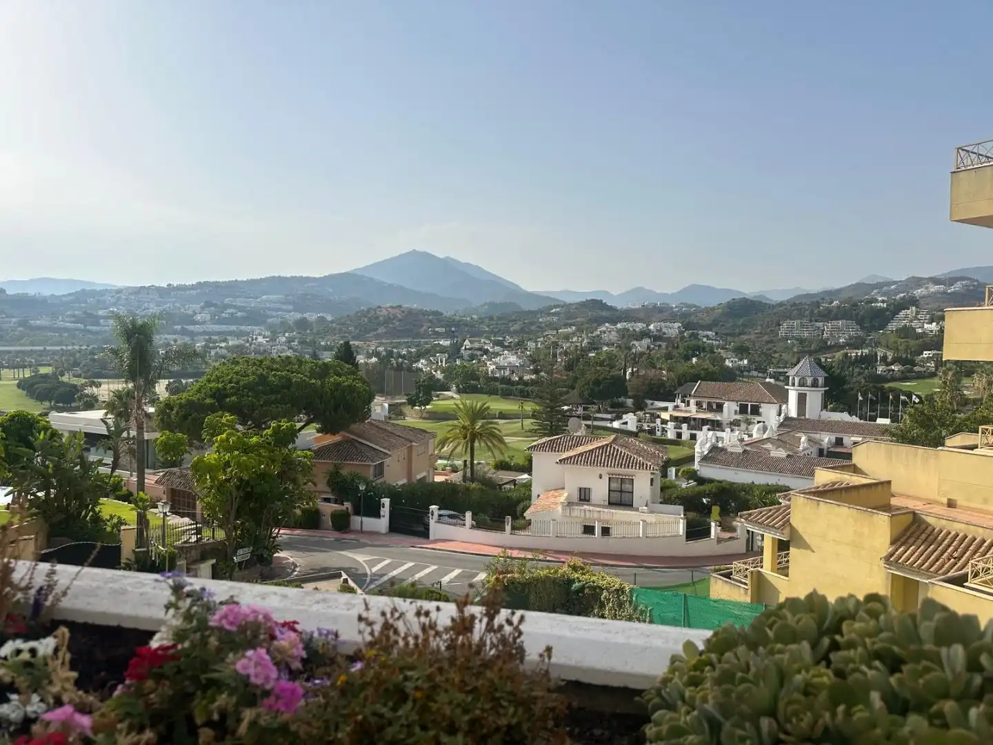 Exterior view of Apartments for sale in Marbella  with Air Conditioner, Terrace and Balcony