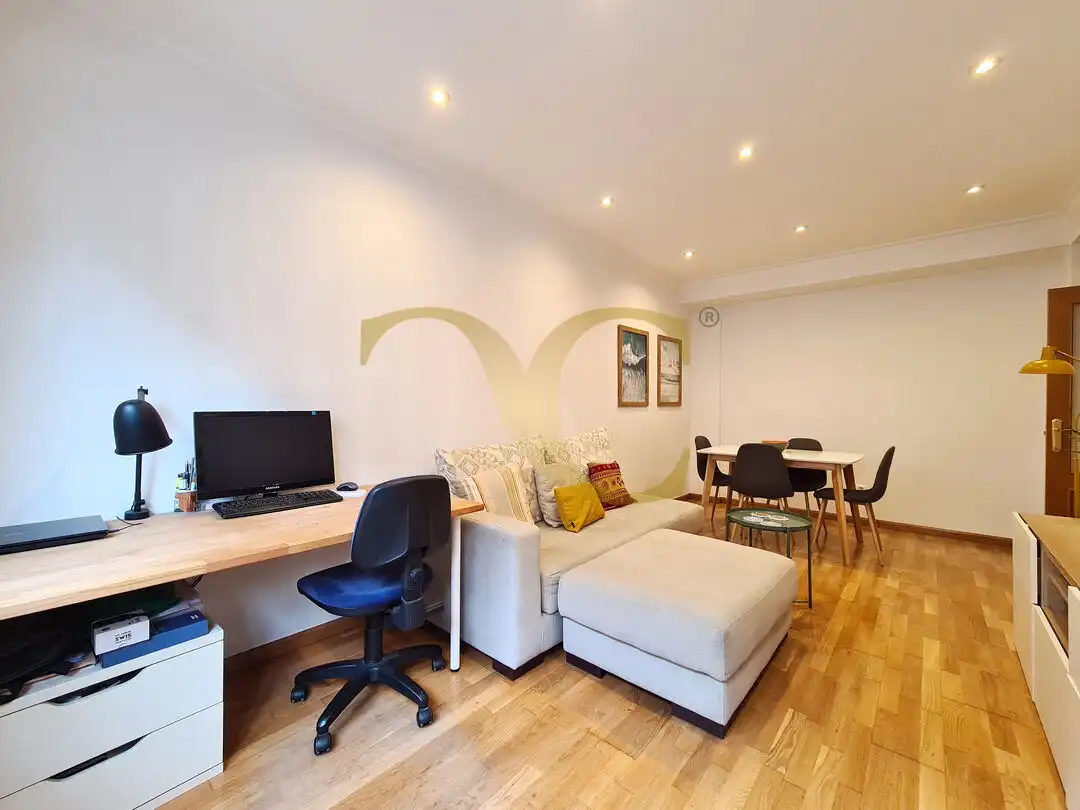 Wohnzimmer von Wohnungen zum Verkauf in Gijón  mit Heizung und Abstellraum