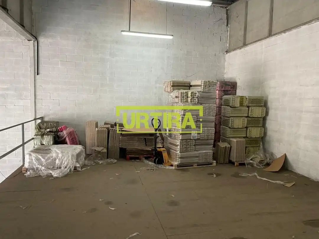 Nau industrial en venda en Belauntza