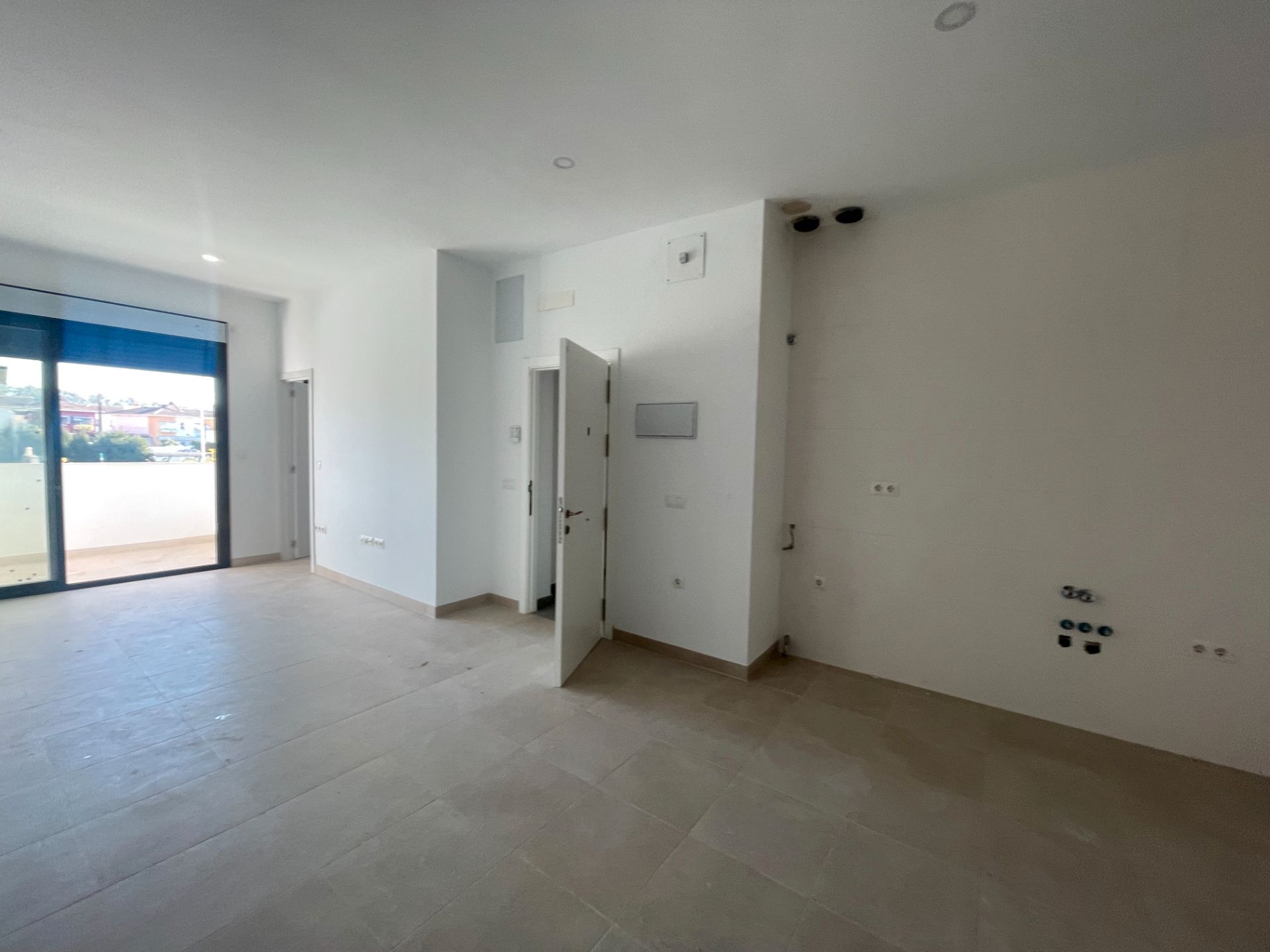 Flat for sale in Gelves  with Air Conditioner and Terrace