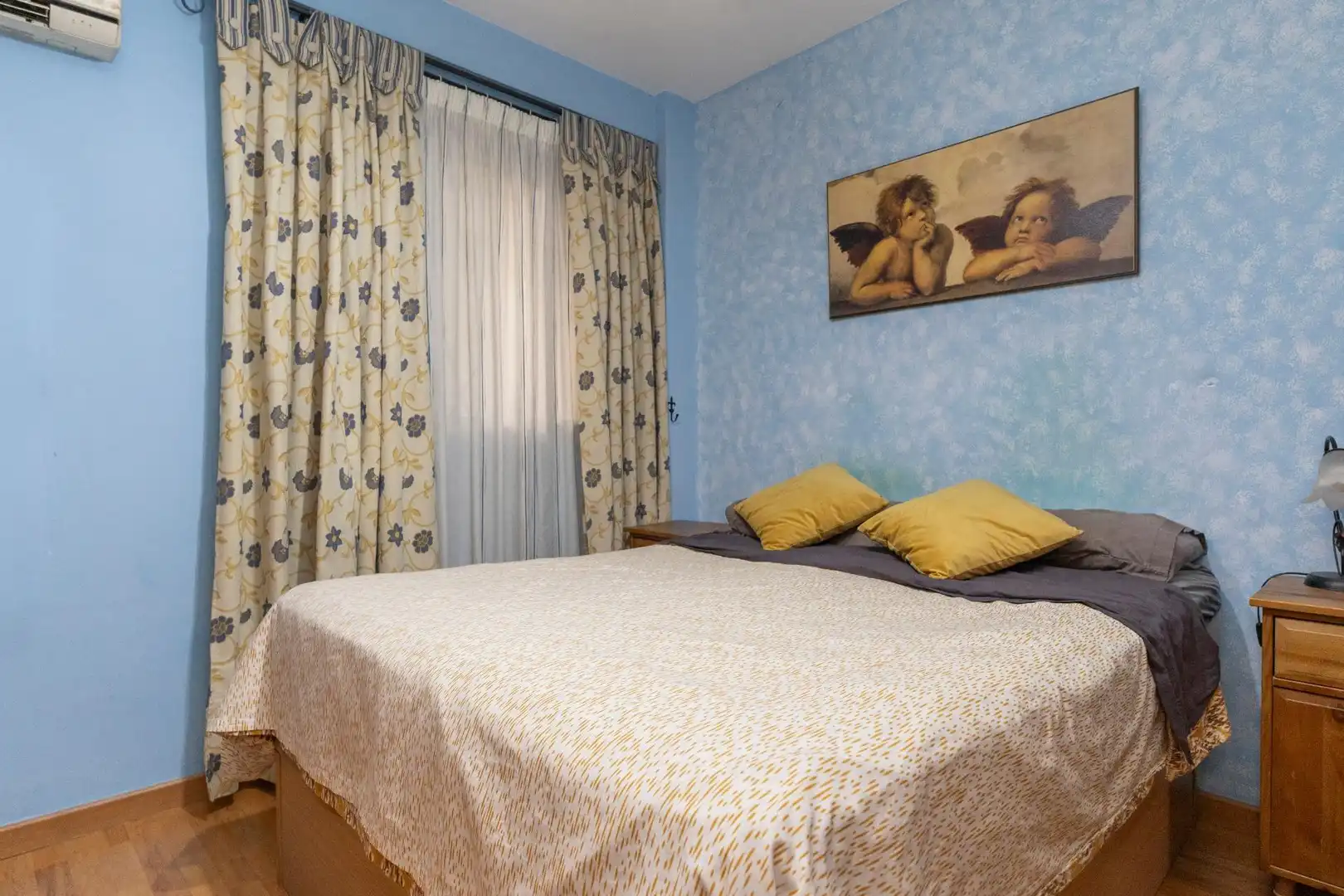 Habitación de Piso en venta en Sevilla