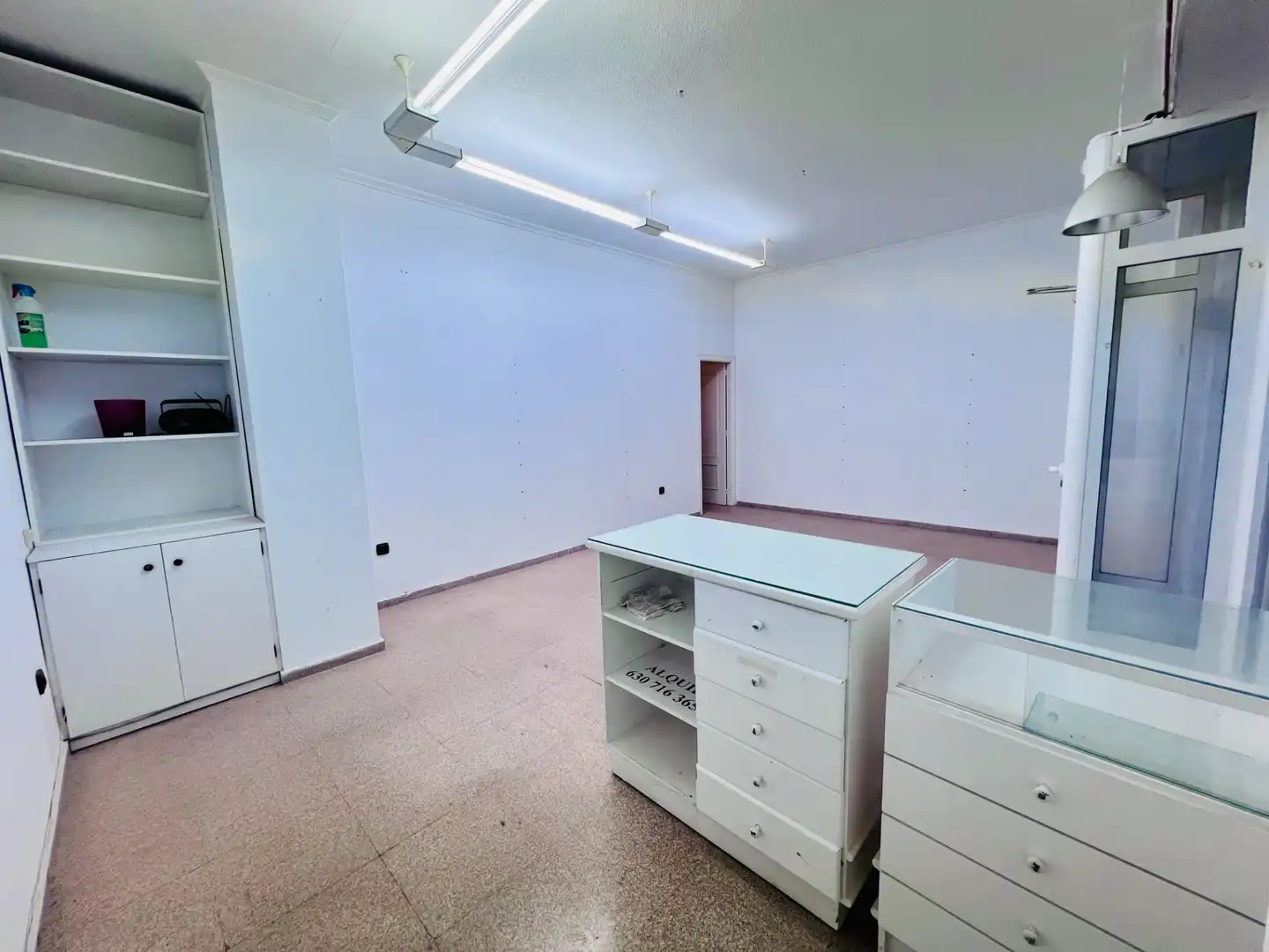 Local commercial à vendre à Petrer, imagen 3
