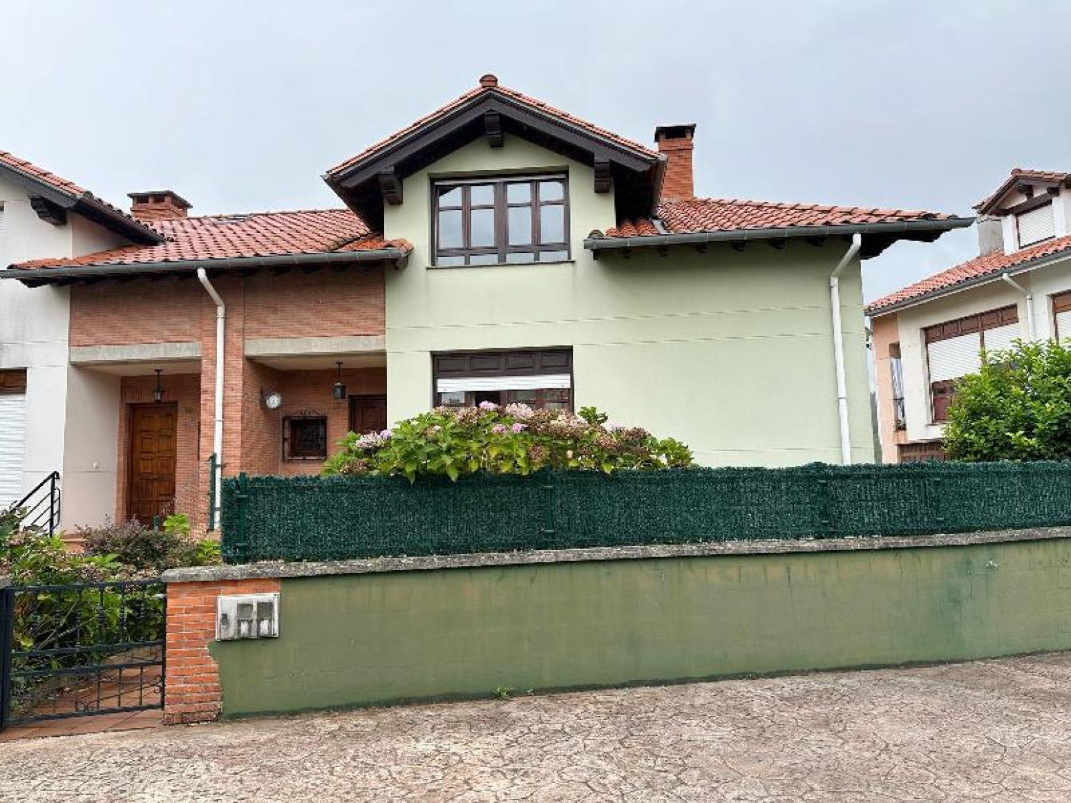 Exterior view of House or chalet for sale in Cabezón de la Sal  with Heating, Private garden and Terrace