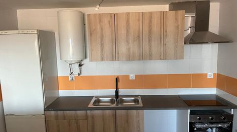 Foto 5 de Piso en venta en Calle Conde de Mayalde, 1b, El Casar de Escalona, Toledo