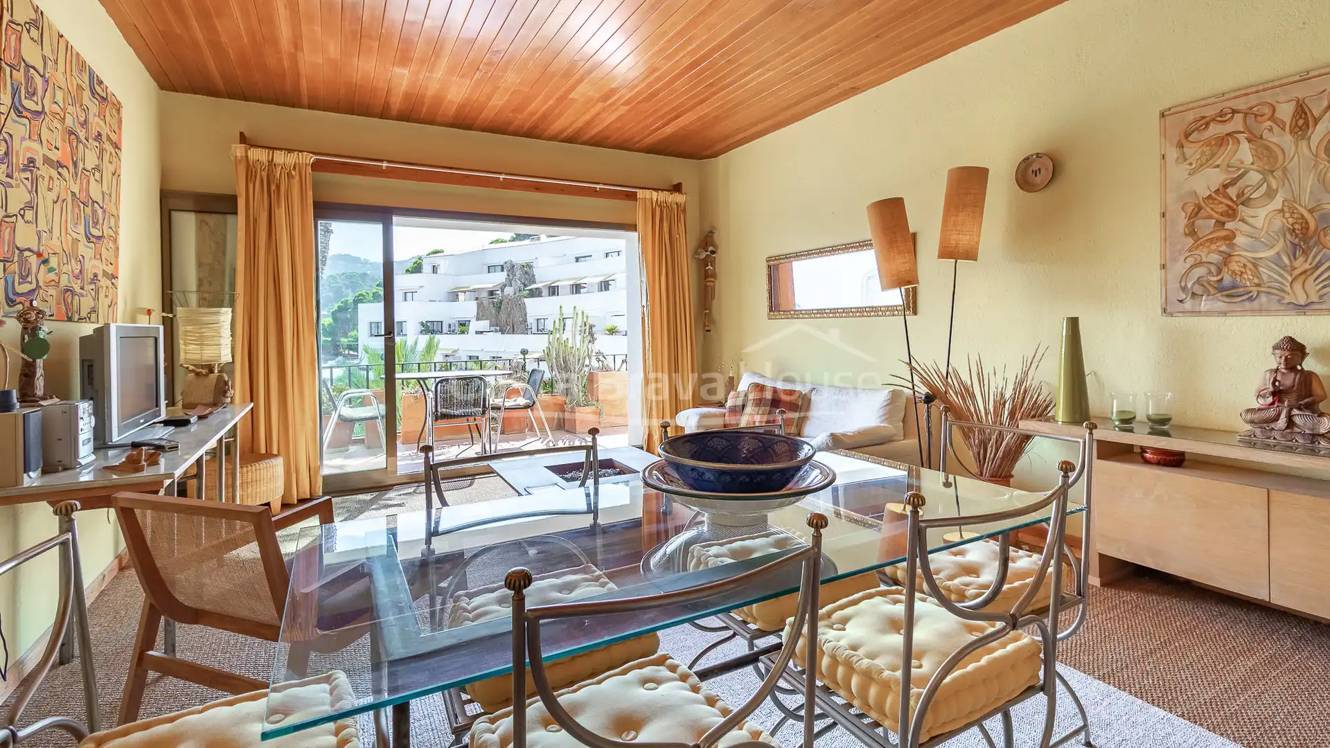 Esszimmer von Wohnungen zum Verkauf in Begur mit Terrasse, Schwimmbad und Ofen