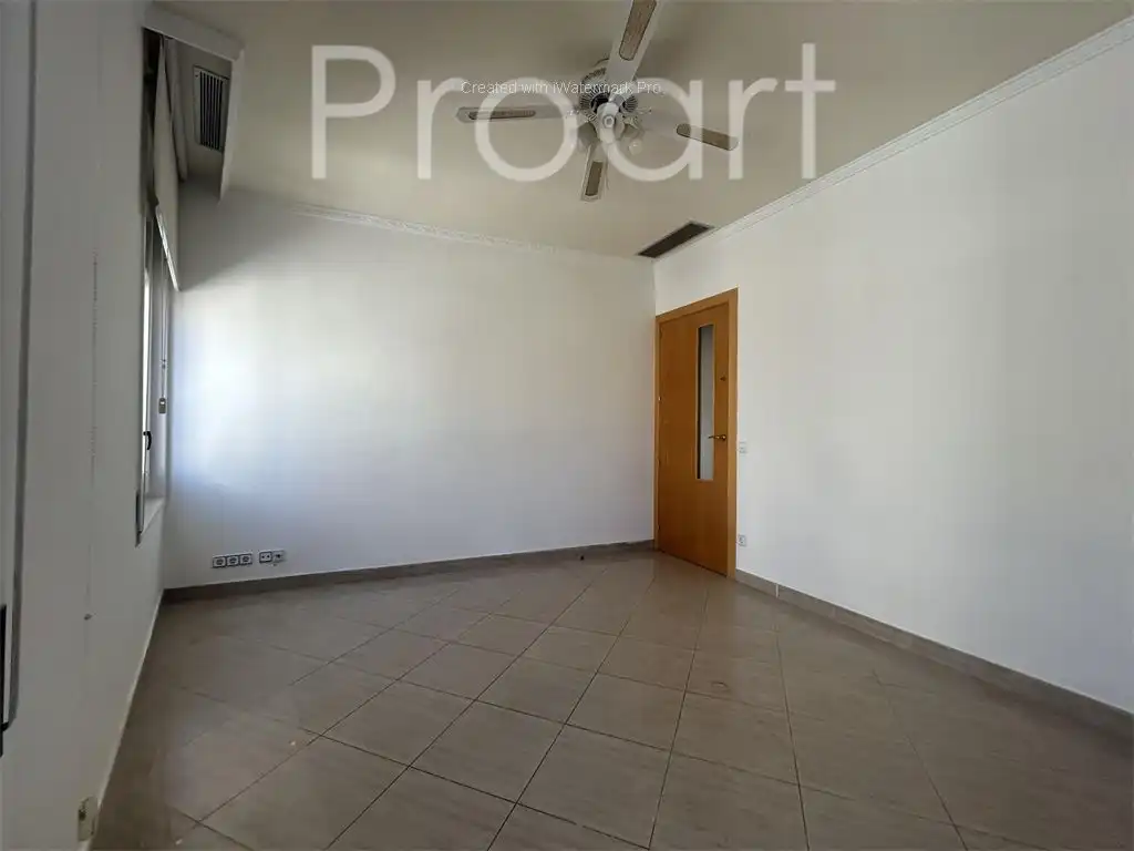 Wohnung zum Verkauf in Granollers mit Klimaanlage, Heizung und Terrasse