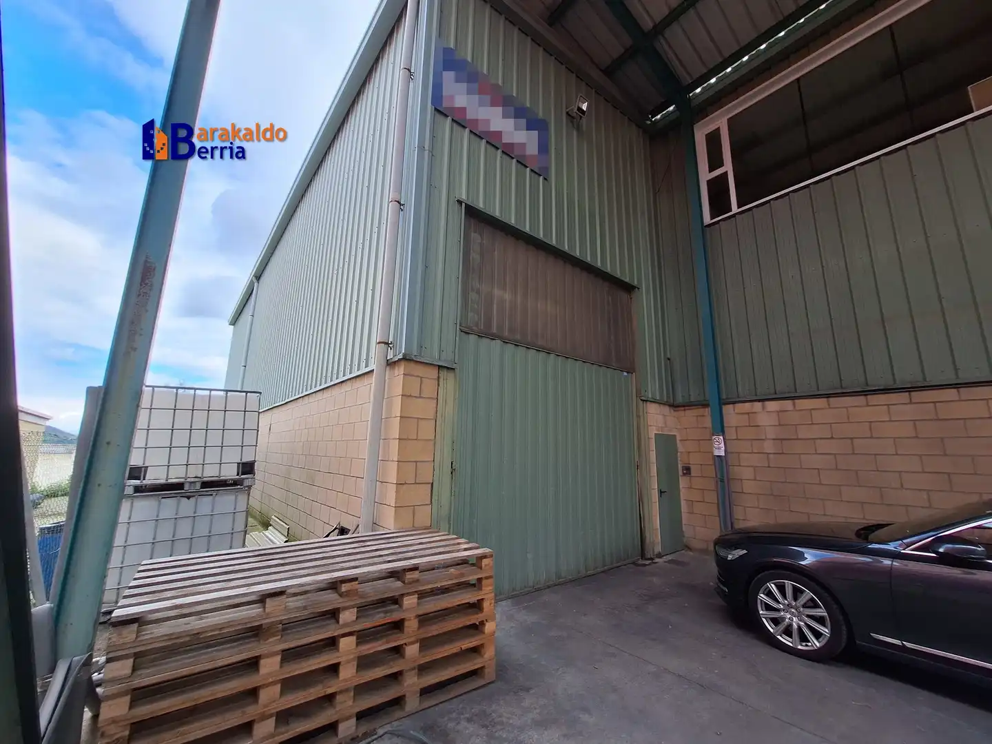 Vista exterior de Nau industrial de lloguer en Abanto y Ciérvana-Abanto Zierbena