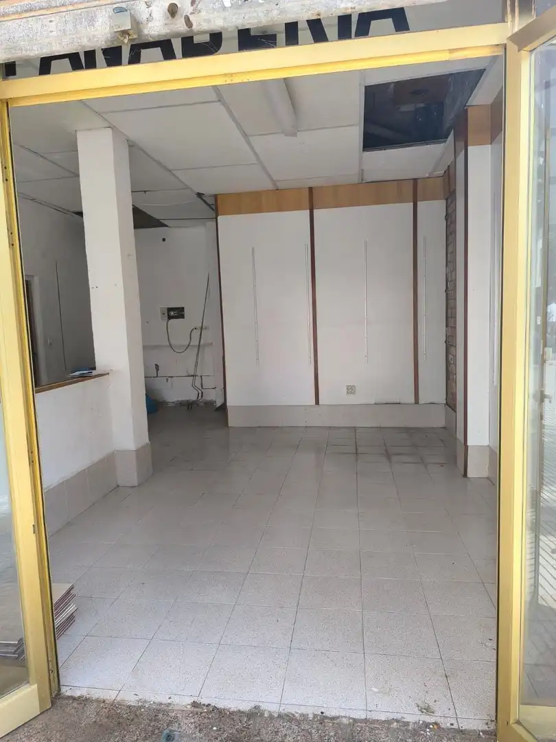 Business premises for sale in Alfredo kraus 1, imagen 7