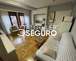 Bedroom of Flat to rent in  Madrid Capital  with Air Conditioner, Heating and Furnished