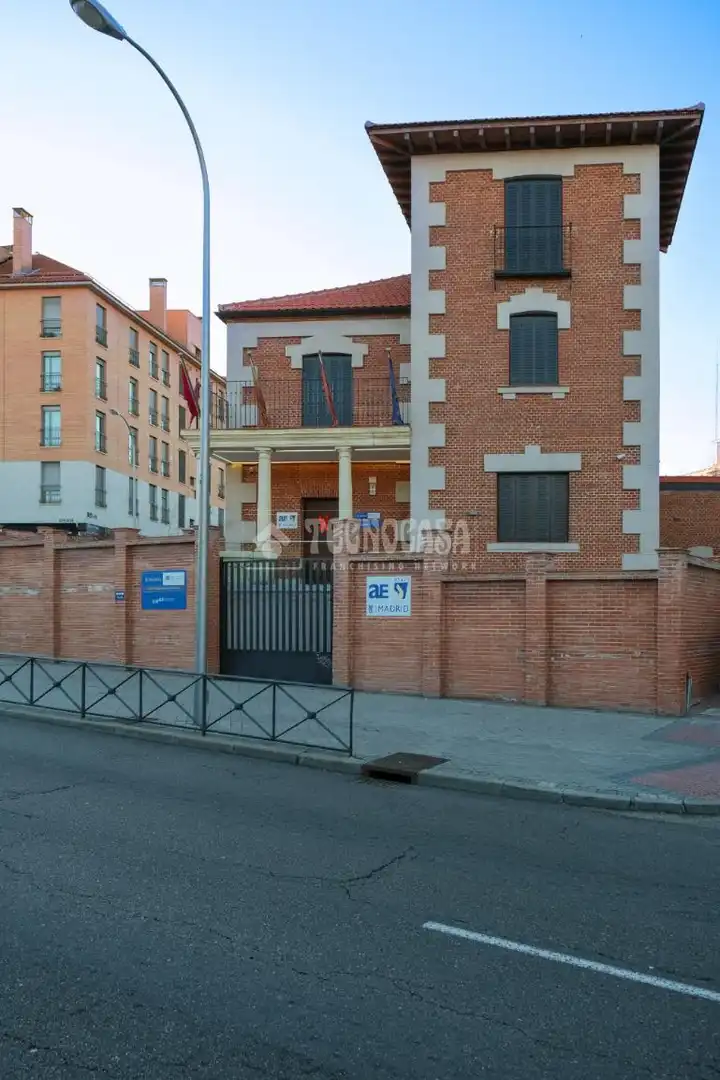 Vista exterior de Pis en venda en Madrid