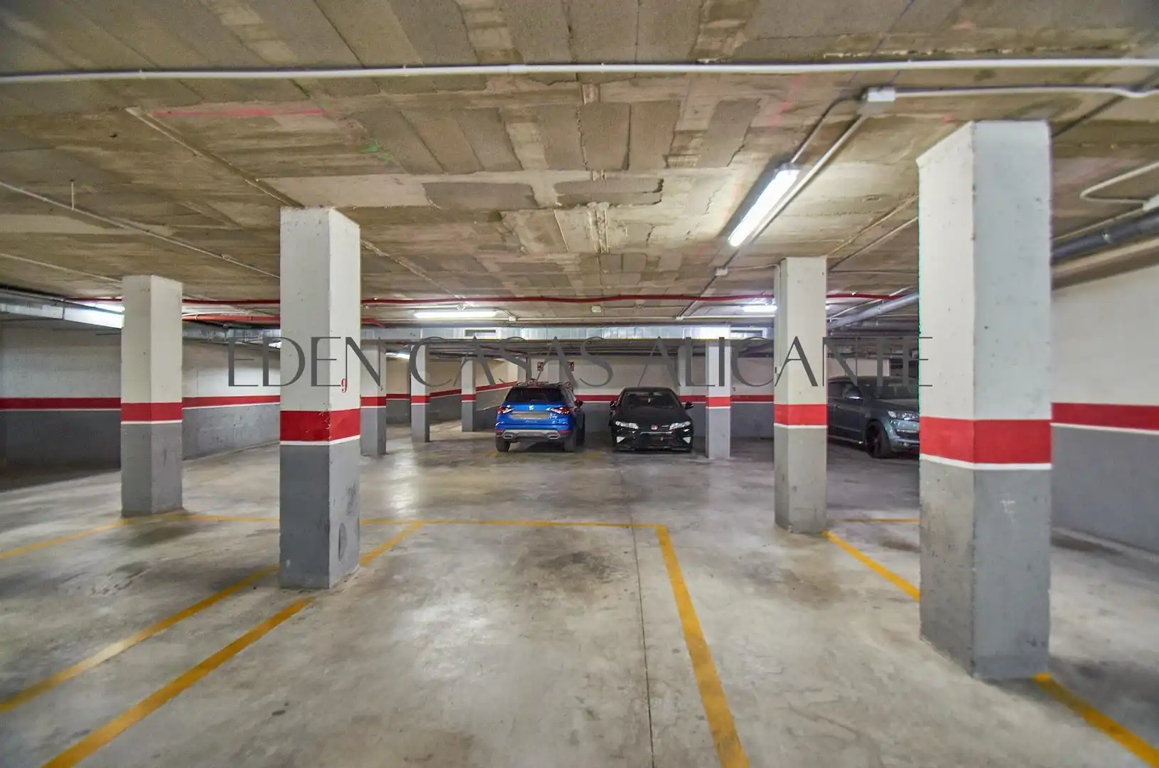 Parking de Piso en venta en El Campello con Aire acondicionado, Calefacción y Trastero