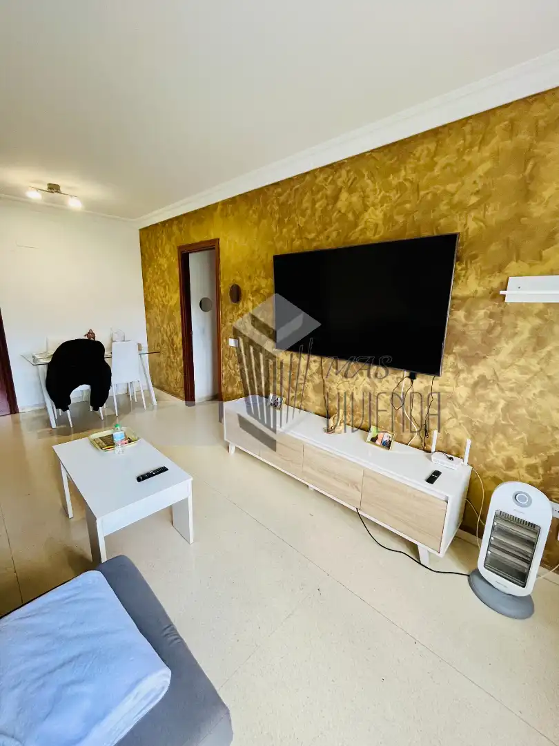 Sala d'estar de Planta baixa en venda en Algeciras amb Traster i Moblat