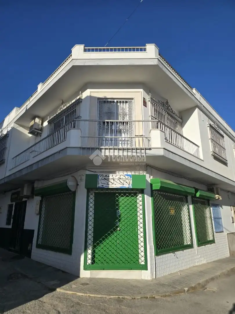 Vista exterior de Piso en venta en Barbate