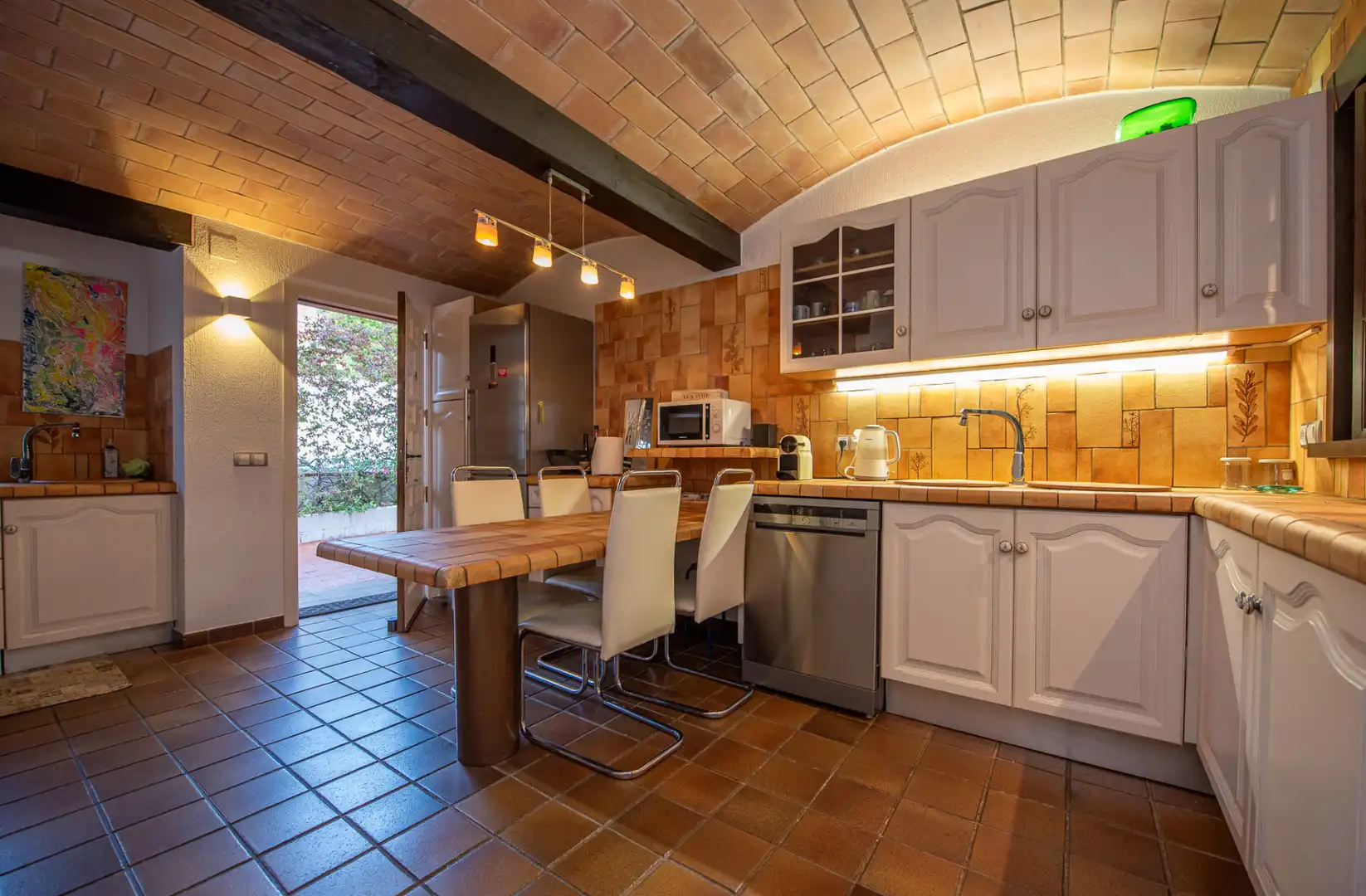 Cocina de Casa adosada de alquiler en Castell d'Aro, Platja d'Aro i s'Agaró con Calefacción, Jardín privado y Amueblado