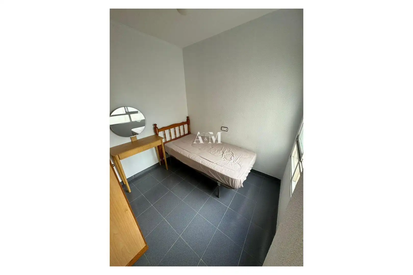 Habitación de Piso de alquiler en Torrevieja con Terraza, Amueblado y Lavadora
