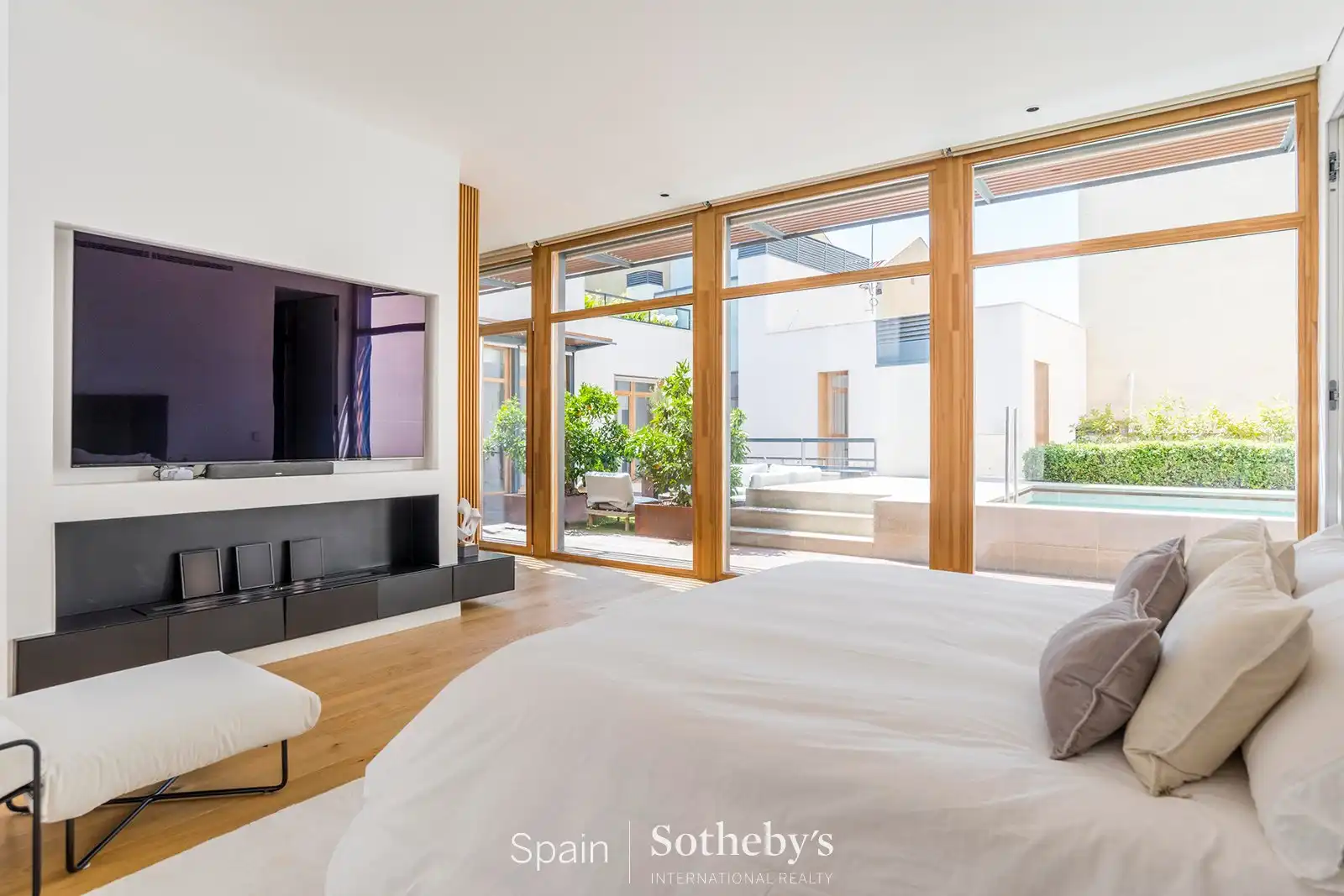 Sala de estar de Ático en venta en Madrid con Aire acondicionado, Calefacción y Jardín privado