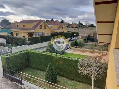 Exterior view of Houses for sale in Santovenia de la Valdoncina  with Heating, Terrace and Furnished