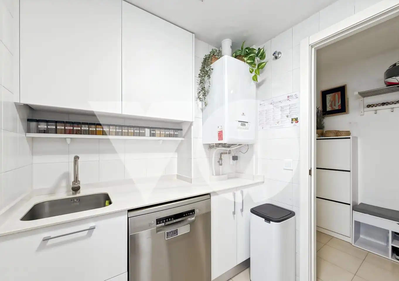 Kitchen of Flat for sale in Madrid  with Air Conditioner