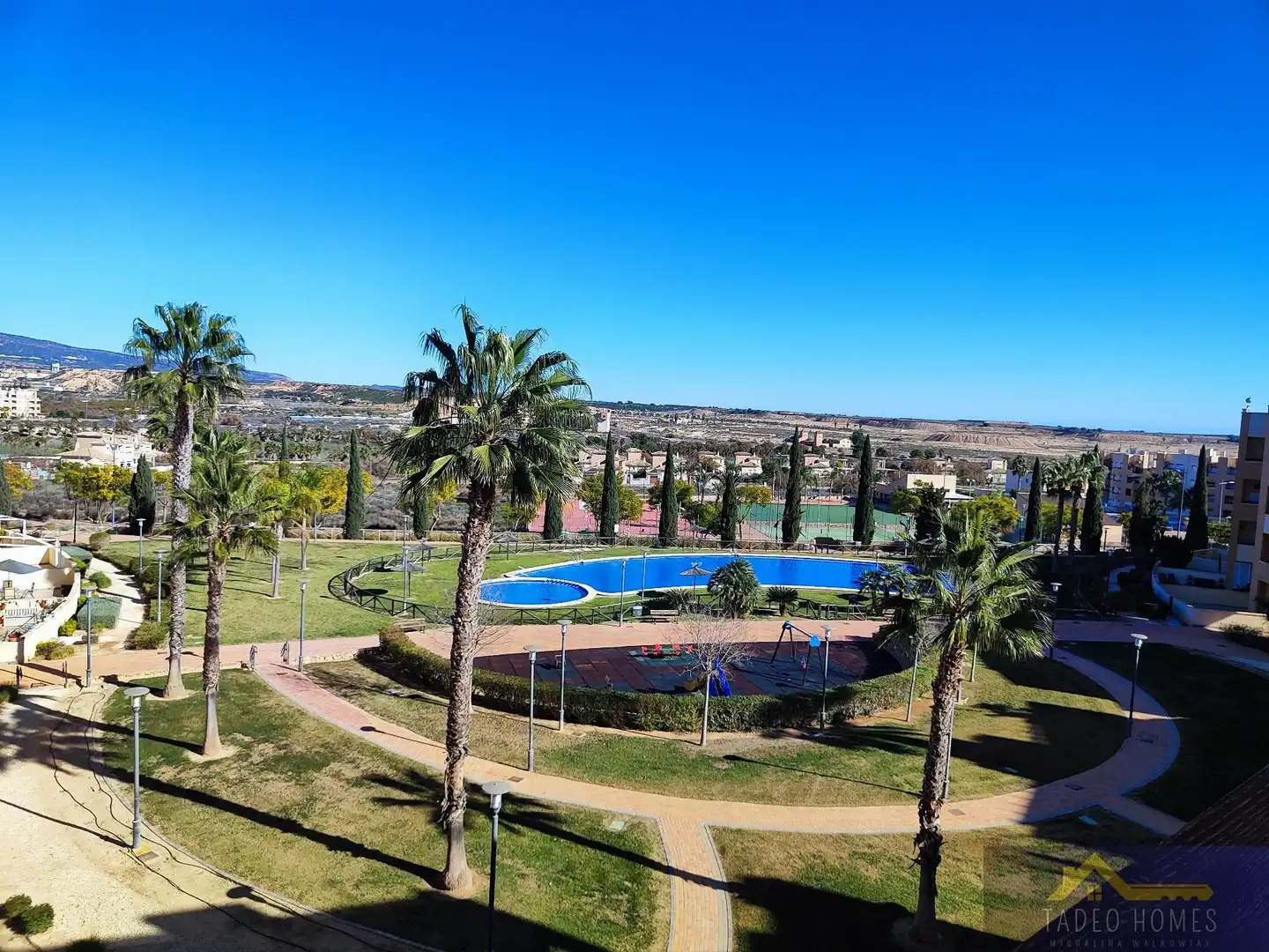 Apartament amb terrassa en venda a Alcacil 20