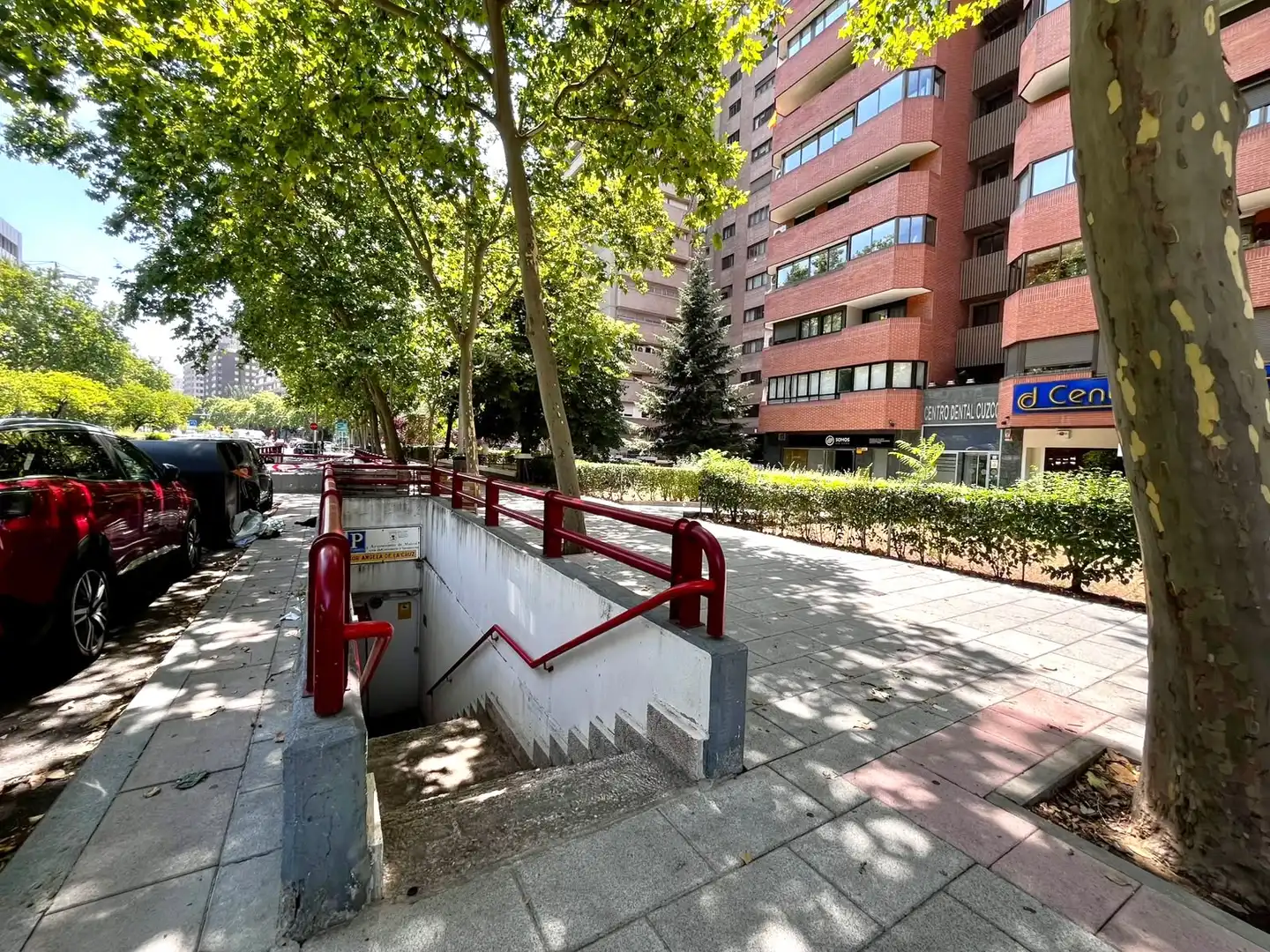 Vista exterior de Garaje en venta en Madrid
