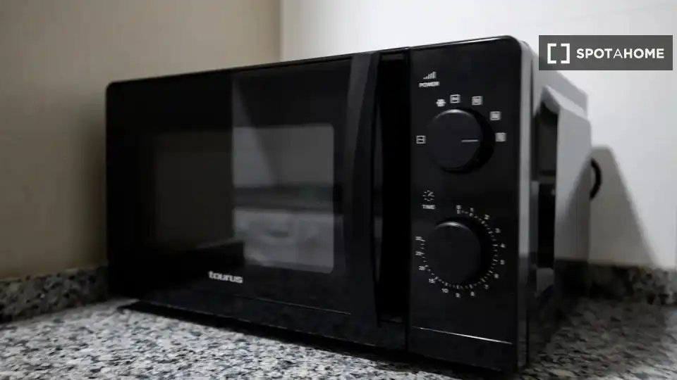 Kitchen of Flat for rent in Madrid  with Air Conditioner, Heating and Furnished