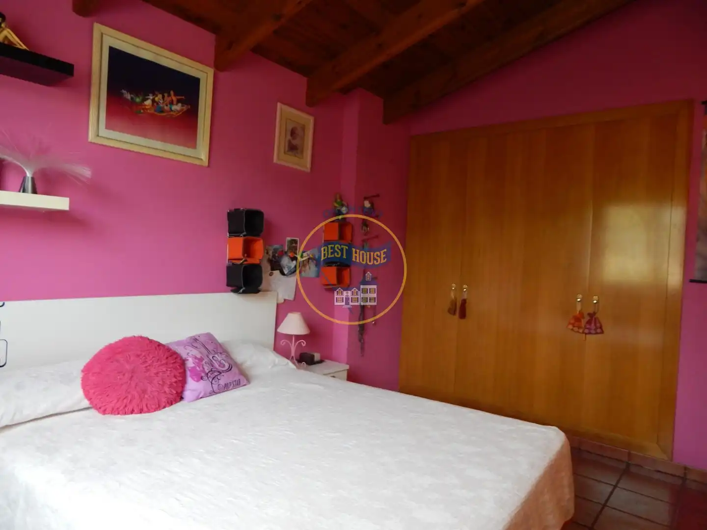 Dormitori de Casa o xalet en venda en Ontinyent amb Calefacció, Jardí privat i Terrassa