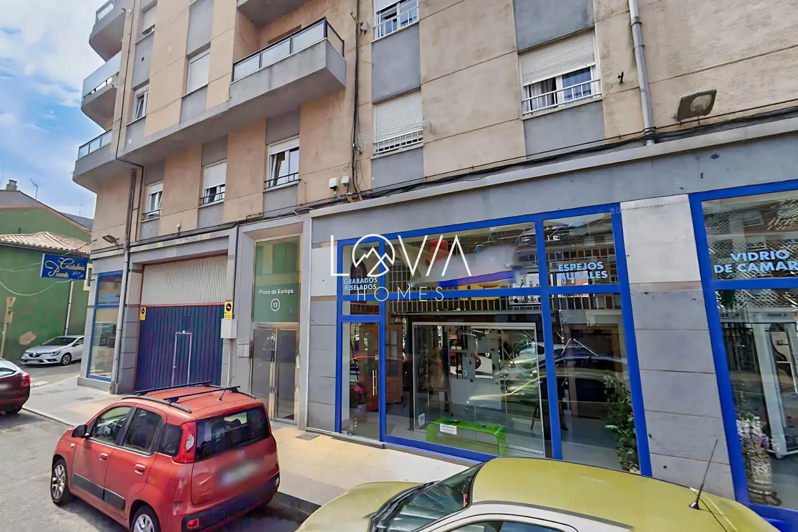 Vista exterior de Piso en venta en Torrelavega 