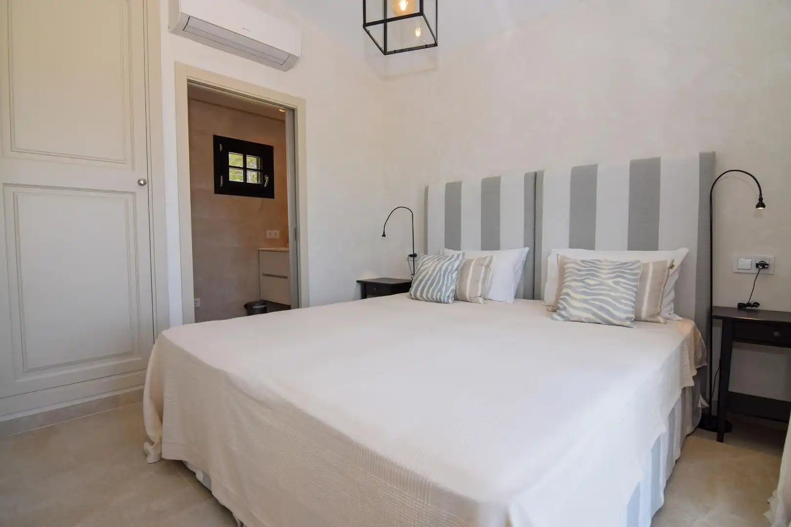 Bedroom of Houses for sale in Artà  with Air Conditioner and Swimming Pool