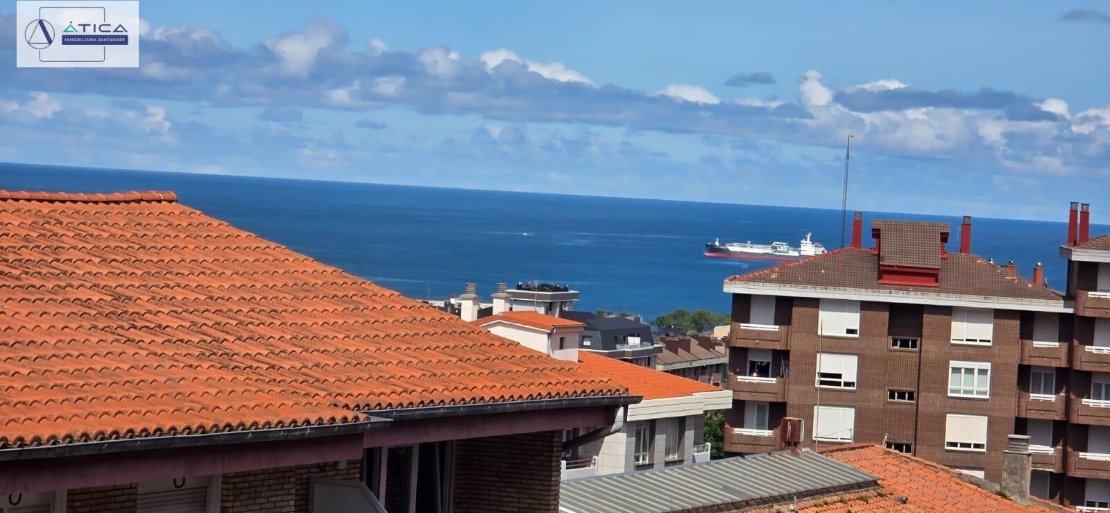Vista exterior de Piso en venta en Santander con Parquet y Terraza