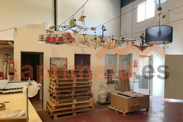 Nave industrial de alquiler en Alaquàs
