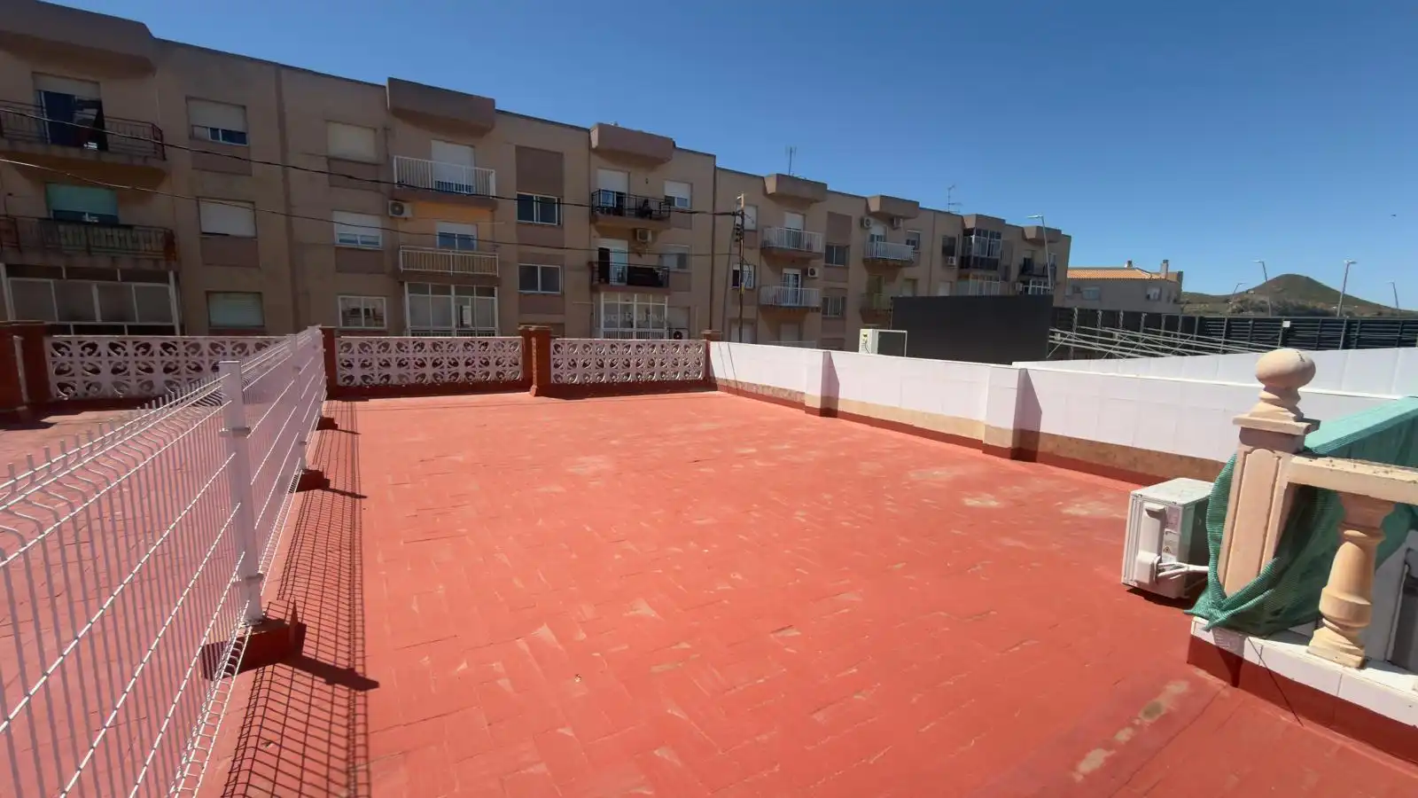 Terrassa de Casa adosada en venda en La Unión amb Aire condicionat, Jardí privat i Terrassa