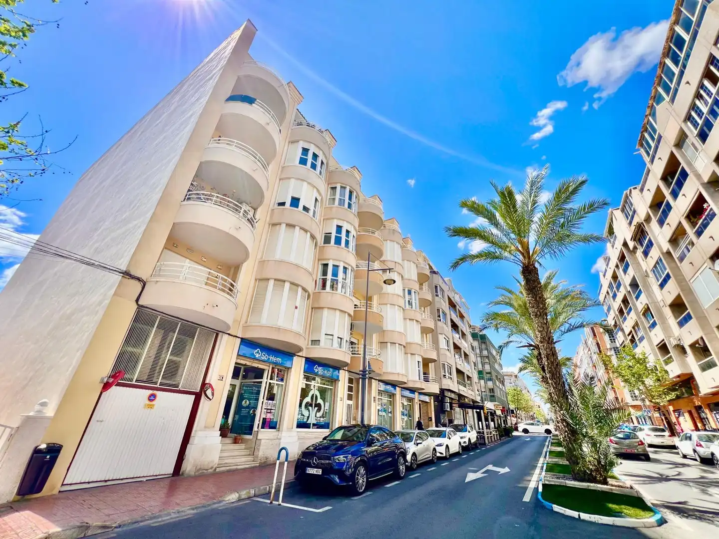 Außenansicht von Wohnungen zum Verkauf in Torrevieja mit Klimaanlage, Heizung und Möbliert
