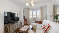 Living room of Flat for sale in  Granada Capital  with Air Conditioner, Heating and Terrace