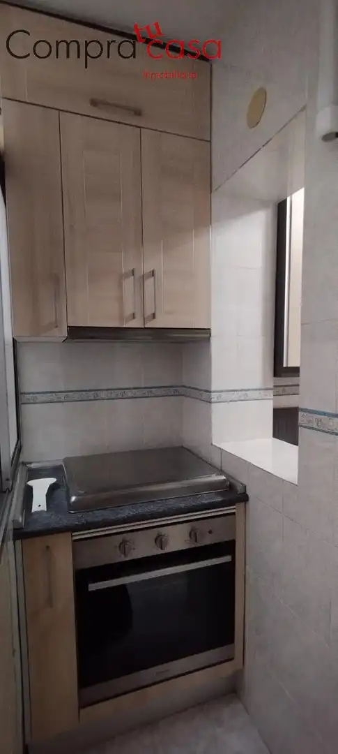Cocina de Piso en venta en Segovia con Calefacción, Trastero y Amueblado