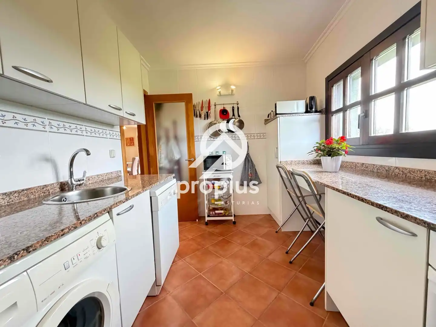 Kitchen of Duplexes for sale in Ribadedeva  with Heating
