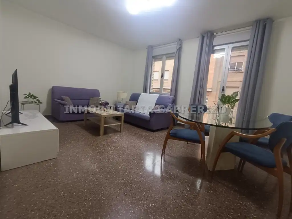 Appartement avec ascenseur à louer à Centro