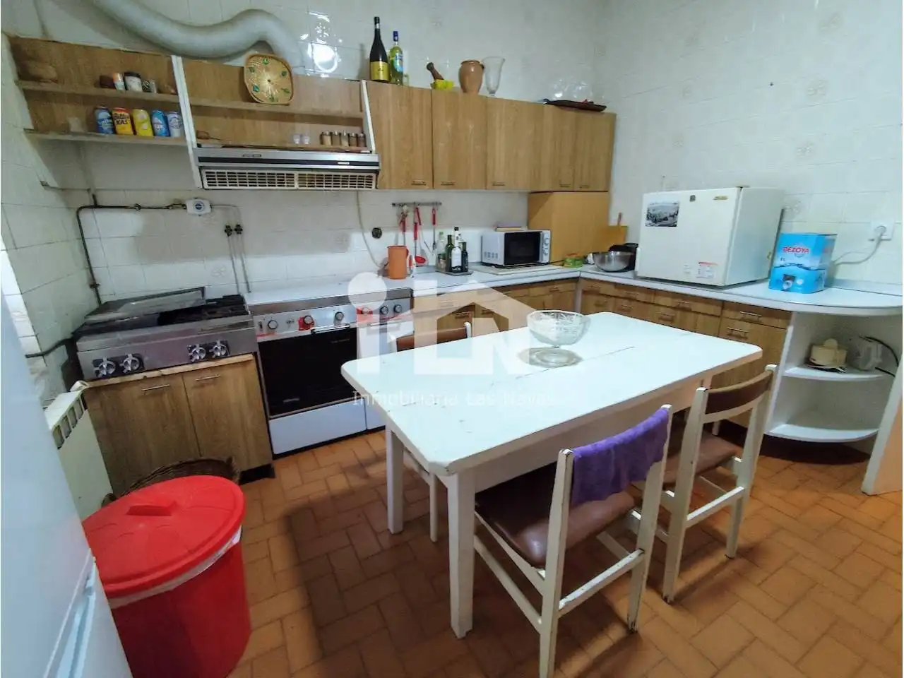 Cocina de Piso en venta en Las Navas del Marqués  con Calefacción, Terraza y Trastero
