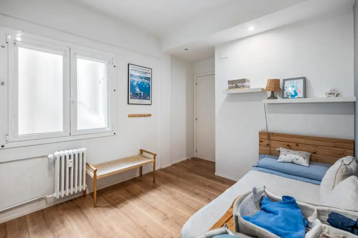 Habitación de Piso en venta en Barcelona con Aire acondicionado y Calefacción