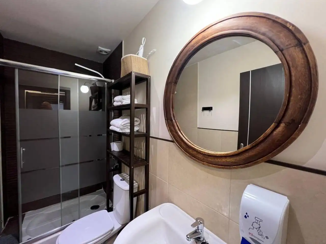 Bathroom of Buildings for sale in Tardajos