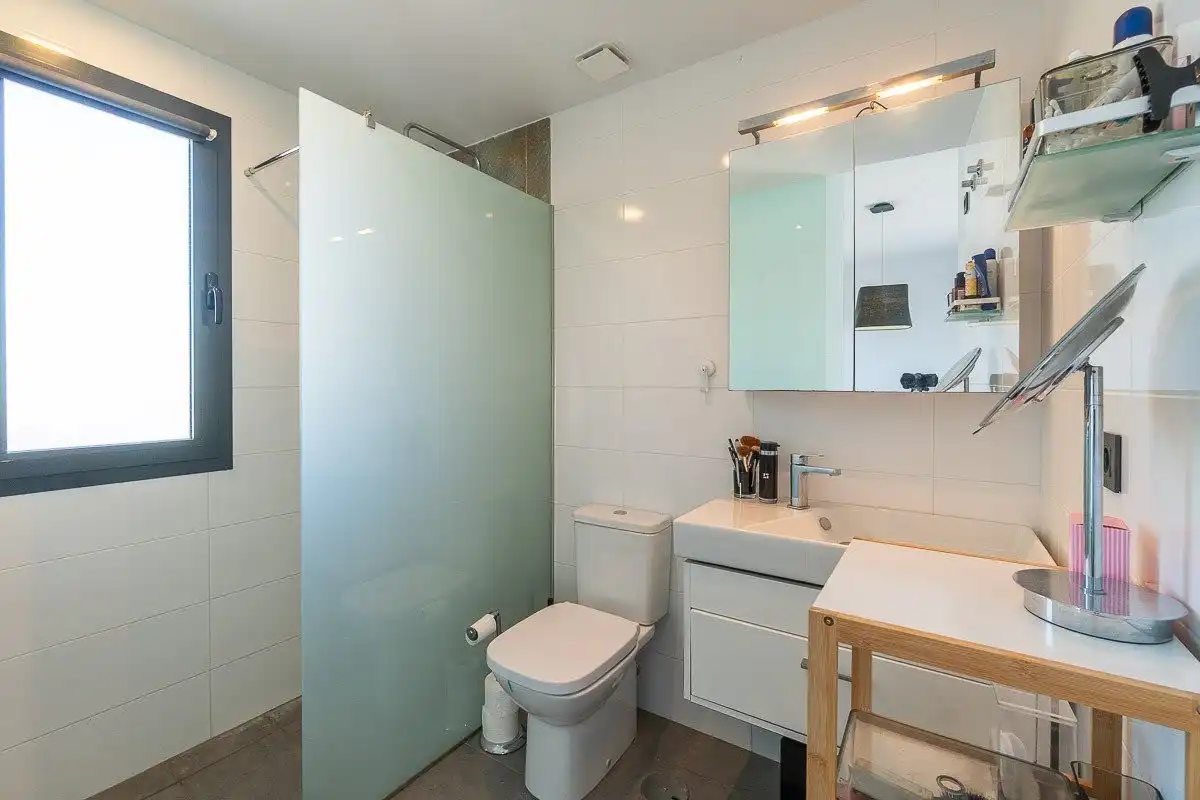Bathroom of Attic for sale in Orihuela  with Terrace, Storage room and Furnished