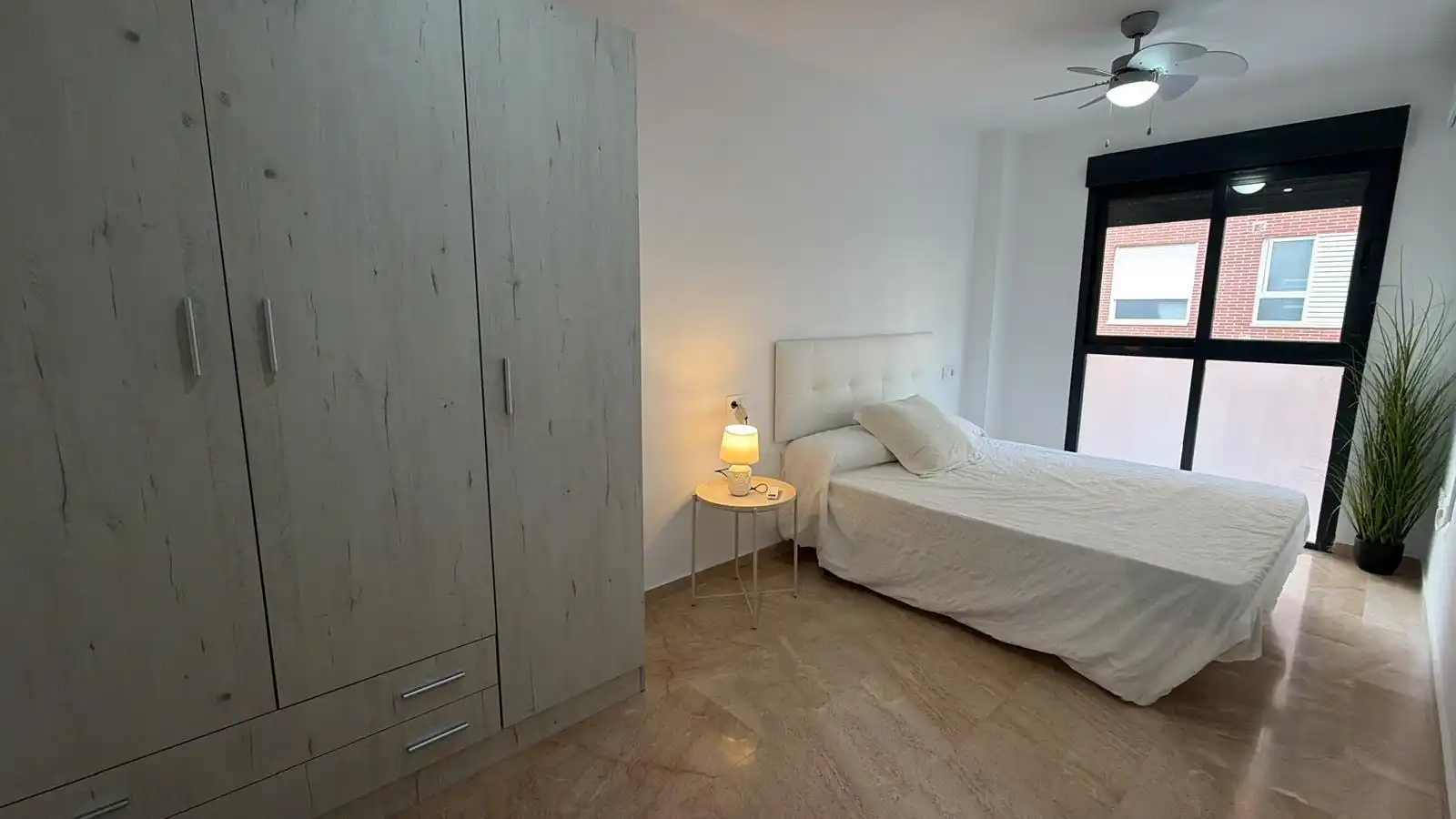 Bedroom of Flat for sale in Elche / Elx  with Air Conditioner and Furnished