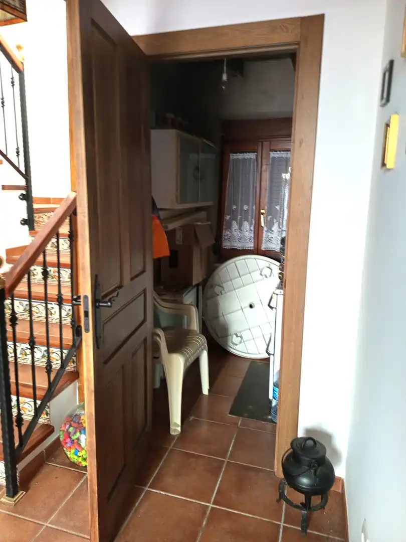 Casa o xalet en venda en Dehesa de Romanos  amb Calefacció, Parquet i Traster