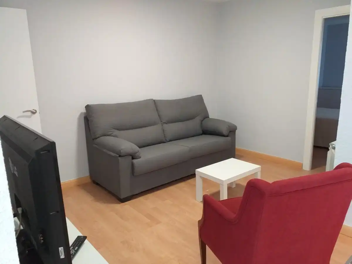 Piso de alquiler en Castilla - Hermida