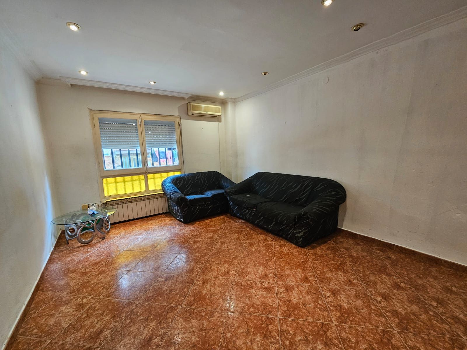 Living room of Flat for sale in  Lleida Capital  with Air Conditioner, Heating and Furnished