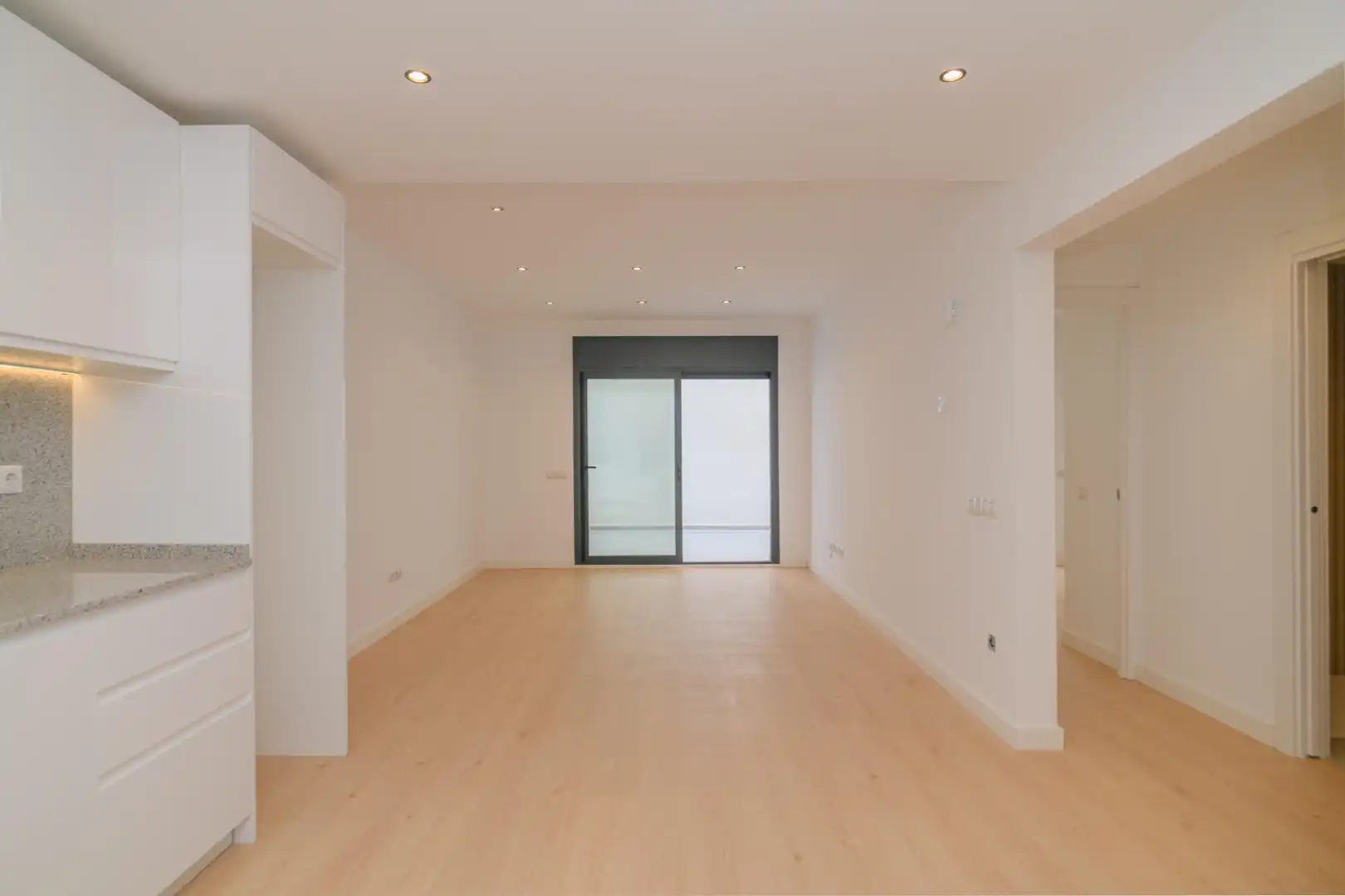 Flat with lift for sale in Carrer Victòria 95, imagen 5