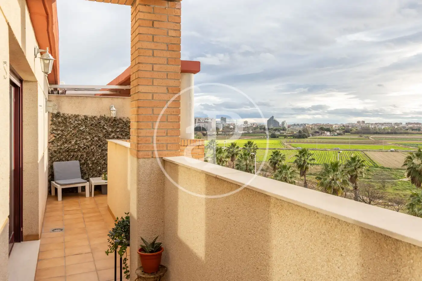 Terraza de Ático en venta en Valencia con Aire acondicionado, Calefacción y Jardín privado