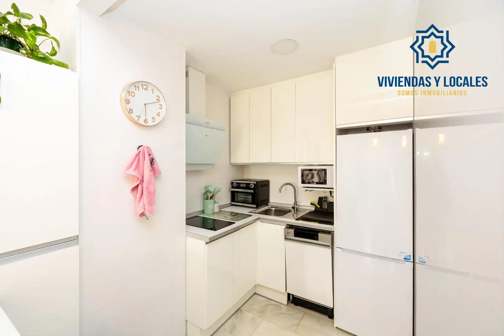 Cocina de Piso en venta en La Zubia con Calefacción y Balcón