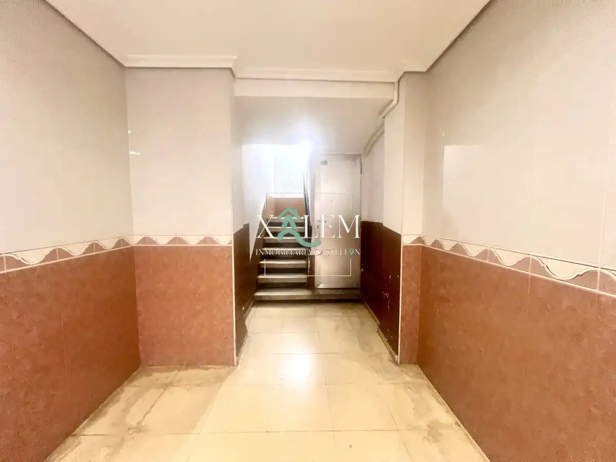 Wohnung zum Verkauf in Castellón de la Plana / Castelló de la Plana mit Terrasse und Balkon