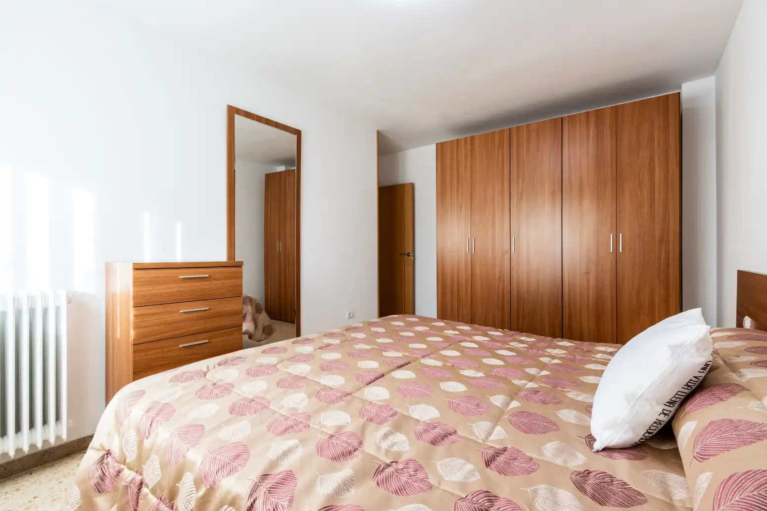 Habitación de Piso en venta en Terrassa con Calefacción y Balcón